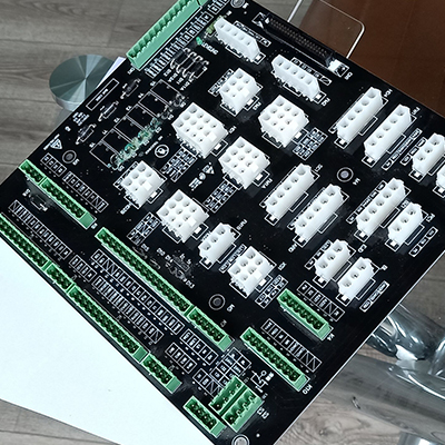 <a href=http://www.222333444.com/ target=_blank class=infotextkey>pcb</a>板打樣