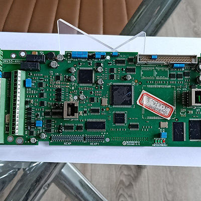<a href=http://www.222333444.com/ target=_blank class=infotextkey>pcb</a>板打樣